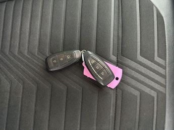 Ford Puma 1.0T EcoBoost MHEV ST-Line X Euro 6 (s/s) 5dr