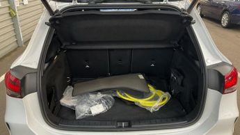 Mercedes-Benz GLA Class GLA 250e Exclusive Edition Premium Petrol Hybrid Auto PARKTRONIC