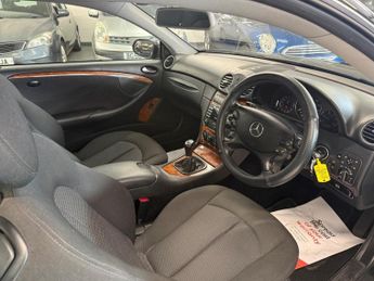 Mercedes-Benz CLK 2.1 CLK220 CDI Elegance 2dr