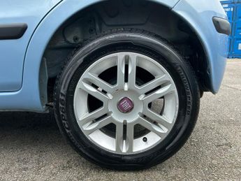 Fiat Panda ELEGANZA DUALOGIC 13,000 MILES AUTOMATIC 1 OWNER