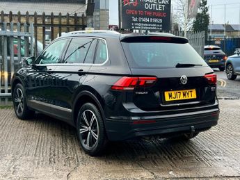 Volkswagen Tiguan 2.0 TDI BlueMotion Tech SE Navigation DSG 4Motion Euro 6 (s/s) 5
