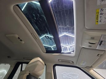 Land Rover Range Rover Sport SDV6 AUTOBIOGRAPHY SPORT