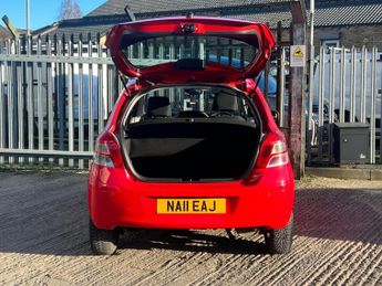 Toyota Yaris 1.33 Dual VVT-i T Spirit Euro 5 (s/s) 5dr