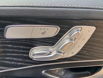 Mercedes-Benz C Class 2.1 C250d AMG Line (Premium Plus) 7G-Tronic+ Euro 6 (s/s) 5dr