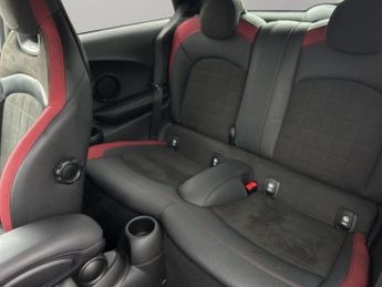 Mini Hatch 2.0 Cooper S Sport Steptronic Euro 6 (s/s) 3dr