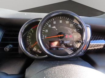 Mini Hatch 2.0 Cooper S Sport Steptronic Euro 6 (s/s) 3dr