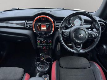 Mini Hatch 2.0 Cooper S Sport Steptronic Euro 6 (s/s) 3dr