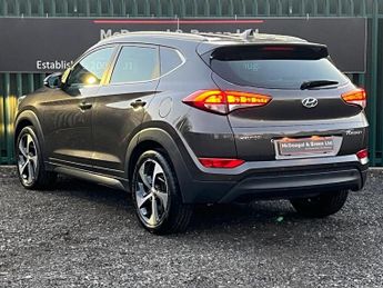 Hyundai TUCSON 1.7 CRDi Blue Drive Premium SUV 5dr Diesel DCT Euro 6 (s/s) (141