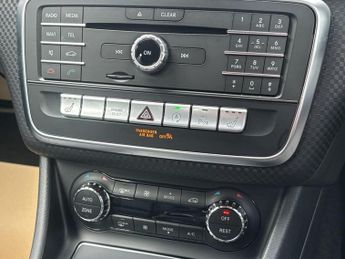 Mercedes-Benz A Class 1.6 A180 Sport (Premium) Hatchback 5dr Petrol 7G-DCT Euro 6 (s/s