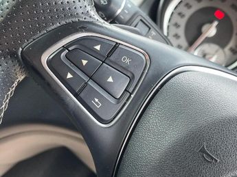 Mercedes-Benz GLA 2.1 GLA220d Sport (Executive) SUV 5dr Diesel 7G-DCT 4MATIC Euro 