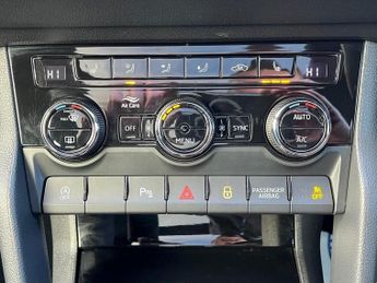 Skoda Karoq 1.5 TSI ACT SportLine SUV 5dr Petrol DSG Euro 6 (s/s) (150 ps) G