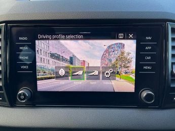 Skoda Karoq 1.5 TSI ACT SportLine SUV 5dr Petrol DSG Euro 6 (s/s) (150 ps) G
