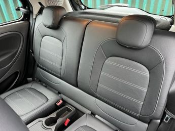 Smart Forfour 17.6kWh Prime Exclusive Hatchback 5dr Electric Auto (22kW Charge