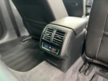 Volkswagen Passat 2.0 TDI GT DSG Euro 6 (s/s) 5dr