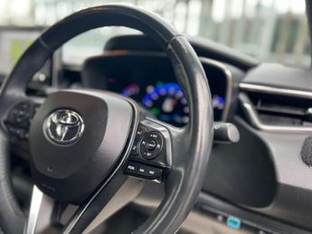 Toyota Corolla 1.8 VVT-h Icon Tech Touring Sports CVT Euro 6 (s/s) 5dr