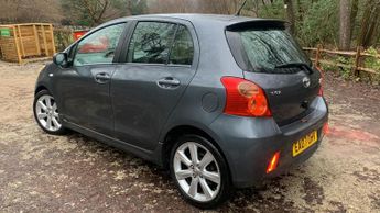 Toyota Yaris SR 1.8 5 DR 5 SPEED MANUAL.