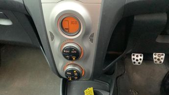 Toyota Yaris SR 1.8 5 DR 5 SPEED MANUAL.