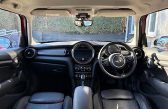 Mini Hatch Cooper 1.5 Automatic Chili / Media XL 5 door + DEPOSIT TAKEN