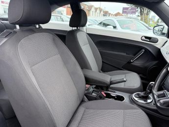 Volkswagen Beetle DESIGN TDI DSG