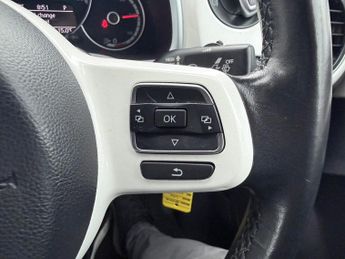 Volkswagen Beetle DESIGN TDI DSG