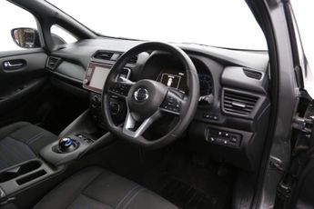 Nissan LEAF 40kWh Acenta Auto 5dr