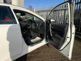 Toyota Auris 1.8 VVT-h Excel Touring Sports CVT Euro 5 (s/s) 5dr