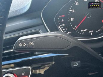 Audi A4 2.0 TFSI 35 Black Edition Estate 5dr Petrol S Tronic Euro 6 (s/s