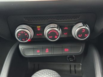 Audi A1 1.4 TFSI CoD S line Sportback S Tronic Euro 6 (s/s) 5dr