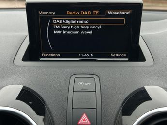 Audi A1 1.4 TFSI CoD S line Sportback S Tronic Euro 6 (s/s) 5dr