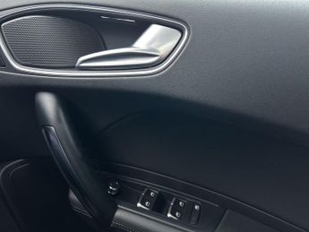 Audi A1 1.4 TFSI CoD S line Sportback S Tronic Euro 6 (s/s) 5dr