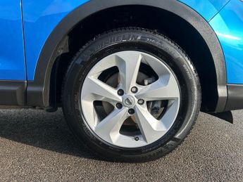 Nissan Qashqai DIG-T ACENTA PREMIUM DCT AUTOMATIC SAT NAV REAR CAMERA