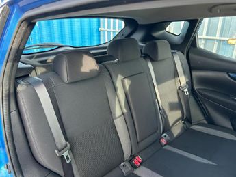 Nissan Qashqai DIG-T ACENTA PREMIUM DCT AUTOMATIC SAT NAV REAR CAMERA