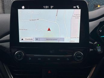 Ford Fiesta 1.0T EcoBoost Titanium Euro 6 (s/s) 5dr