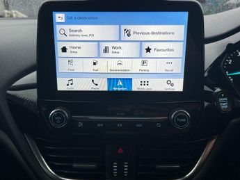 Ford Fiesta 1.0T EcoBoost Titanium Euro 6 (s/s) 5dr