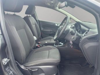 Ford Fiesta 1.0T EcoBoost Titanium Euro 6 (s/s) 5dr