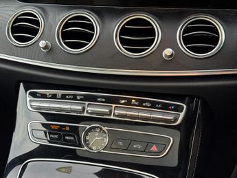 Mercedes-Benz E Class E220d AMG Line (Premium Plus) Saloon 4dr Diesel G-Tronic+ Euro 6