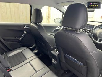 Peugeot 2008 1.5 BlueHDi Allure SUV 5dr Auto Diesel EAT Euro 6 (s/s) (120 ps)