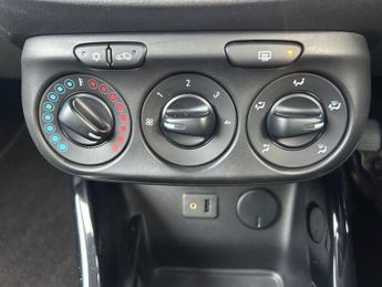 Vauxhall Adam 1.4i ROCKS Euro 6 3dr