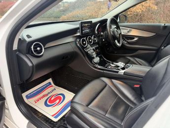 Mercedes-Benz C Class 2.1 C220 D Sport Premium Auto 4dr