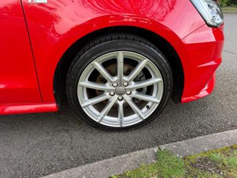 Audi A1 1.4 TFSI S line Sportback S Tronic Euro 6 (s/s) 5dr