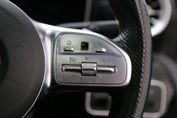 Mercedes-Benz A Class 1.5 A180d AMG Line (Premium Plus) 7G-DCT Euro 6 (s/s) 5dr