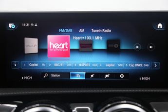 Mercedes-Benz A Class 1.5 A180d AMG Line (Premium Plus) 7G-DCT Euro 6 (s/s) 5dr