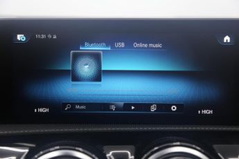 Mercedes-Benz A Class 1.5 A180d AMG Line (Premium Plus) 7G-DCT Euro 6 (s/s) 5dr