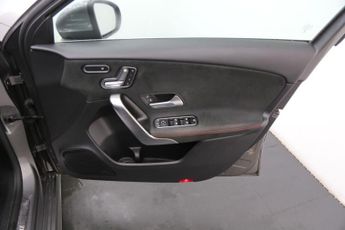 Mercedes-Benz A Class 1.5 A180d AMG Line (Premium Plus) 7G-DCT Euro 6 (s/s) 5dr
