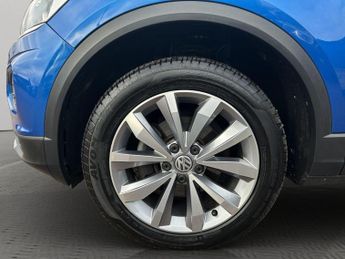 Volkswagen T-Roc 1.5 TSI EVO Design DSG Euro 6 (s/s) 5dr