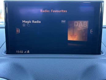 Audi A3 1.5 TFSI CoD 35 Black Edition Sportback S Tronic Euro 6 (s/s) 5d