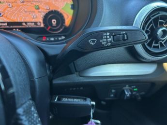 Audi A3 1.5 TFSI CoD 35 Black Edition Sportback S Tronic Euro 6 (s/s) 5d