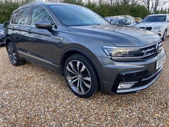Volkswagen Tiguan 2.0 TDI BlueMotion Tech R-Line DSG 4Motion Euro 6 (s/s) 5dr