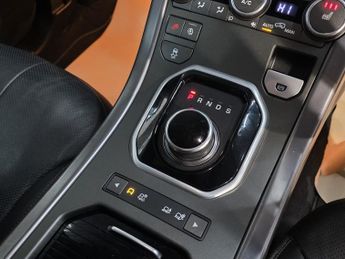 Land Rover Range Rover Evoque TD4 LANDMARK