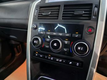 Land Rover Discovery Sport TD4 HSE LUXURY